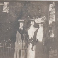 1906 three women.JPG